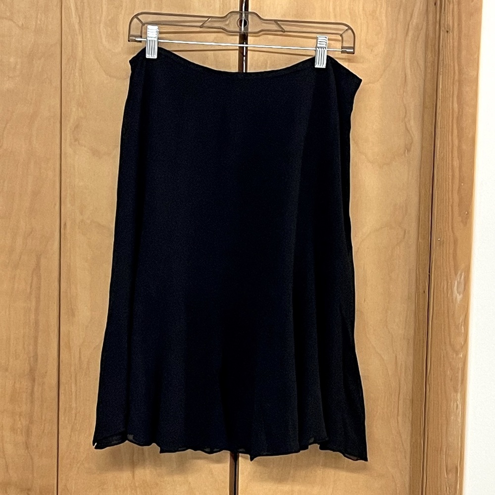 Alfani Black silk skirt size 12 just over knees